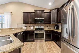 311 Kingston Cir, Goldsboro, NC 27530 - Photo 14
