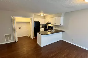3410 Evans St, Greenville, NC 27858 - Photo 6