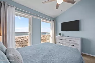 2925 E Beach Dr, Oak Island, NC 28465 - Photo 26