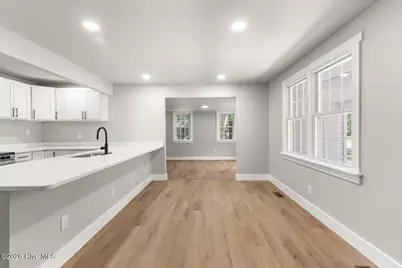 2915 Northwoods Drive, Jacksonville, NC 28540 - Photo 6