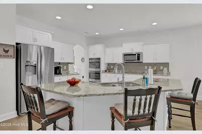 379 W Huckleberry Way, Rocky Point, NC 28457 - Photo 10