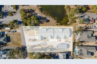 510 W St George Street, Southport, NC 28461 - Photo 2