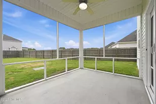 285 Wood House Dr, Jacksonville, NC 28546 - Photo 10
