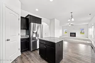 285 Wood House Dr, Jacksonville, NC 28546 - Photo 22