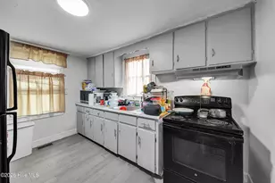1113 Wood St, Elizabeth City, NC 27909 - Photo 8