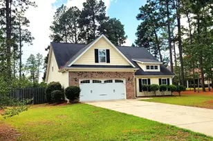 140 Wheeling Dr, Pinehurst, NC 28374 - Photo 1