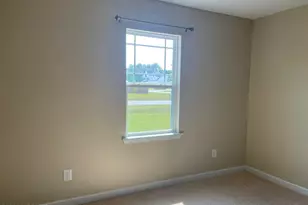 233 Breakwater Dr, Sneads Ferry, NC 28460 - Photo 10