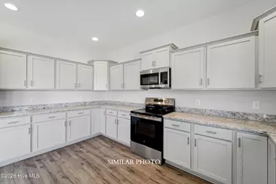 736 Secession Lane, Jacksonville, NC 28546 - Photo 12
