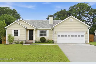 123 Lawndale Lane, Sneads Ferry, NC 28460 - Photo 2