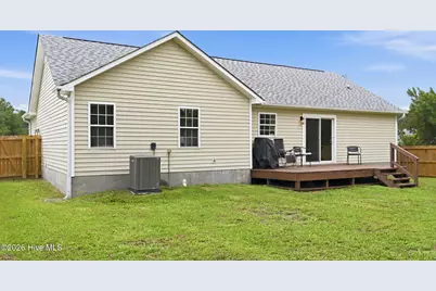123 Lawndale Lane, Sneads Ferry, NC 28460 - Photo 32