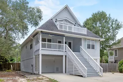 8915 Shipwatch Drive, Wilmington, NC 28412 - Photo 2