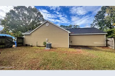 206 Wedgewood Drive, Jacksonville, NC 28546 - Photo 16