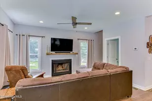 1697 Broad River Scenic Dr, Tignall, GA 30668 - Photo 14