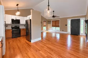 14900 Blue Woods Rd, Laurinburg, NC 28352 - Photo 12
