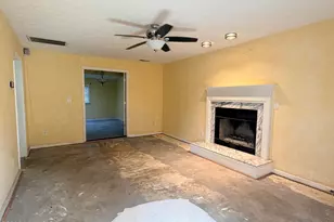 6323 Strawfield Dr, Wilmington, NC 28405 - Photo 4