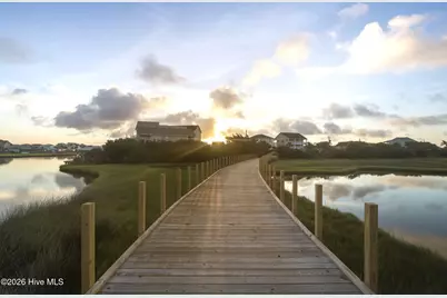 957 Broadway Street, Surf City, NC 28445 - Photo 36