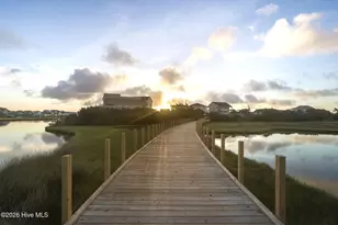 957 Broadway St, Surf City, NC 28445 - Photo 36