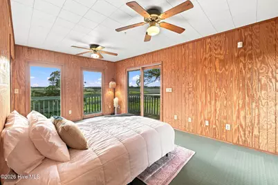 957 Broadway Street, Surf City, NC 28445 - Photo 4