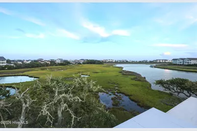 957 Broadway Street, Surf City, NC 28445 - Photo 34