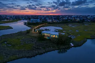 957 Broadway St, Surf City, NC 28445 - Photo 24