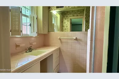 101 E Vance Street, Williamston, NC 27892 - Photo 32