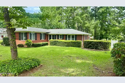 101 E Vance Street, Williamston, NC 27892 - Photo 4