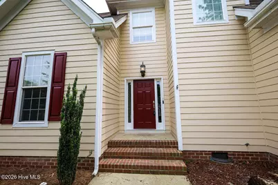 10 London Way, Spring Lake, NC 28390 - Photo 2