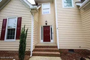 10 London Way, Spring Lake, NC 28390 - Photo 2