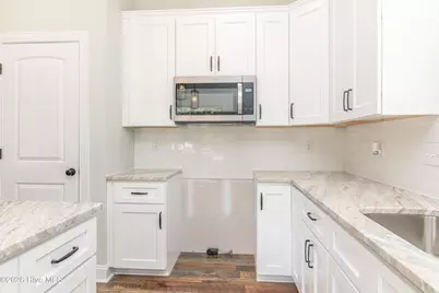105 Franklin Street, La Grange, NC 28551 - Photo 18