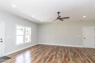 105 Franklin St, La Grange, NC 28551 - Photo 10