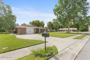 1000 Foscue Dr, Jacksonville, NC 28540 - Photo 1