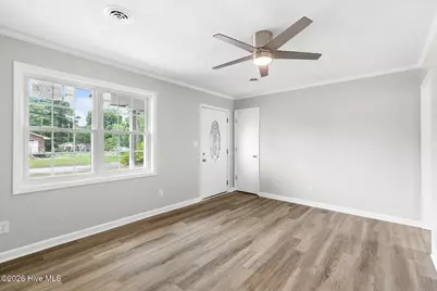 104 Howell Drive, Jacksonville, NC 28540 - Photo 6