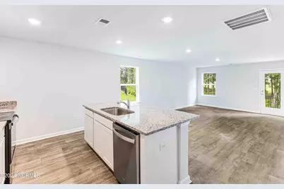 1538 W White Egret Lane NE #Lot 805, Bolivia, NC 28422 - Photo 4