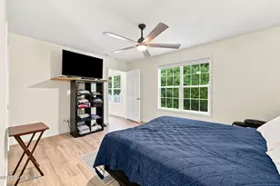 902 Meadowbrook S, Swansboro, NC 28584 - Photo 20