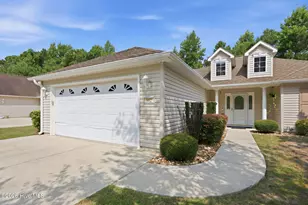902 Meadowbrook S, Swansboro, NC 28584 - Photo 2