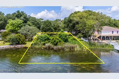 621 Lakeshore Drive, Sunset Beach, NC 28468 - Photo 2