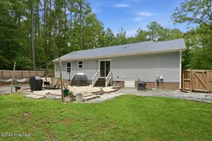 311 Moss Pink Dr, Vass, NC 28394 - Photo 8