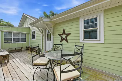 609 Clarendon Avenue, Southport, NC 28461 - Photo 28