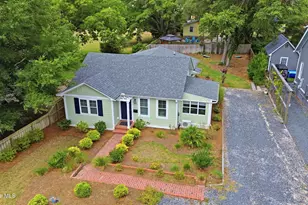 609 Clarendon Ave, Southport, NC 28461 - Photo 38