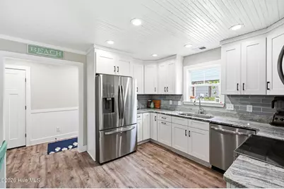 609 Clarendon Avenue, Southport, NC 28461 - Photo 12