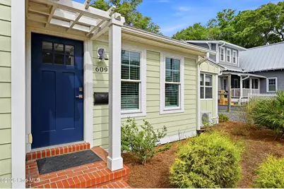 609 Clarendon Avenue, Southport, NC 28461 - Photo 10