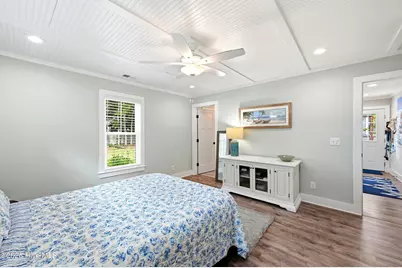 609 Clarendon Avenue, Southport, NC 28461 - Photo 22