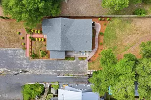 609 Clarendon Ave, Southport, NC 28461 - Photo 40