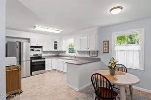 1 Golfview Ct, Carolina Shores, NC 28467 - Photo 8