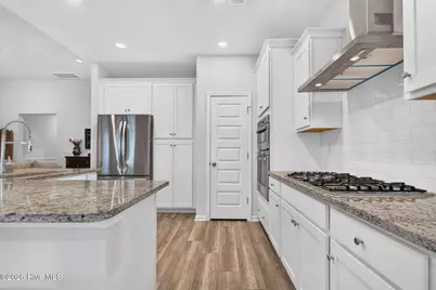 8832 Ladson Lane NW, Calabash, NC 28467 - Photo 6