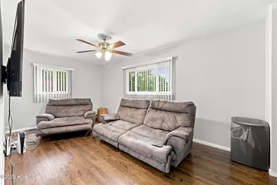 1700 Crescent Drive, Elizabeth City, NC 27909 - Photo 32