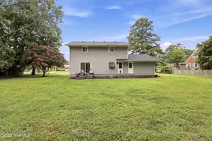 1700 Crescent Dr, Elizabeth City, NC 27909 - Photo 38