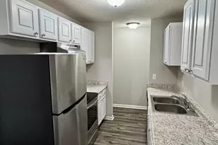 1247 Westpointe Dr, Greenville, NC 27834 - Photo 6