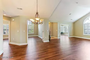 103 E Chelsea Ct, Southern Pines, NC 28387 - Photo 8
