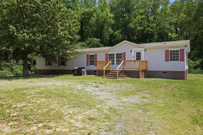304 Mullins Street, Princeville, NC 27886 - Photo 2